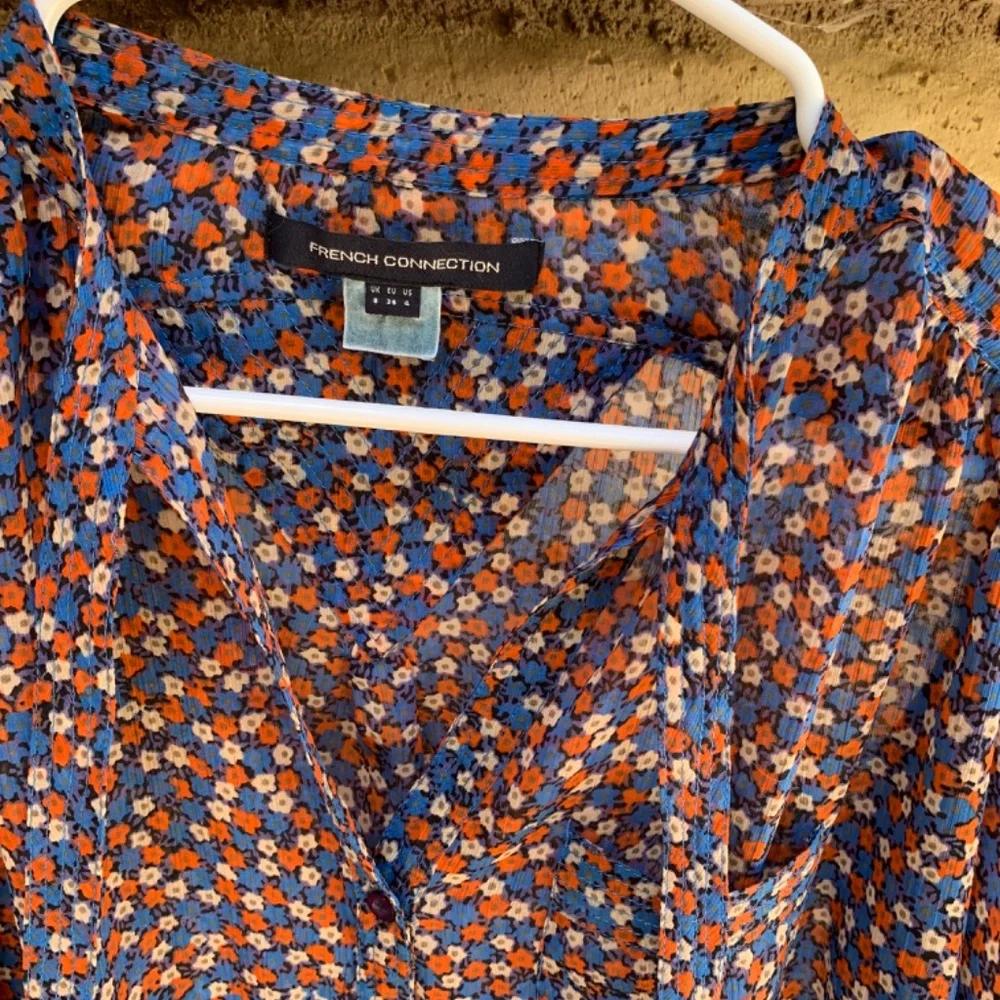 French Connection Blouse - Picture 2 of 2